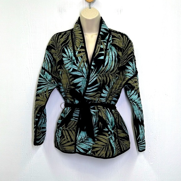 H&M - Tropical Black & Green Quilted Tie Waist Open Long Sleeve Cardigan Size 6 - Picture 2 of 10